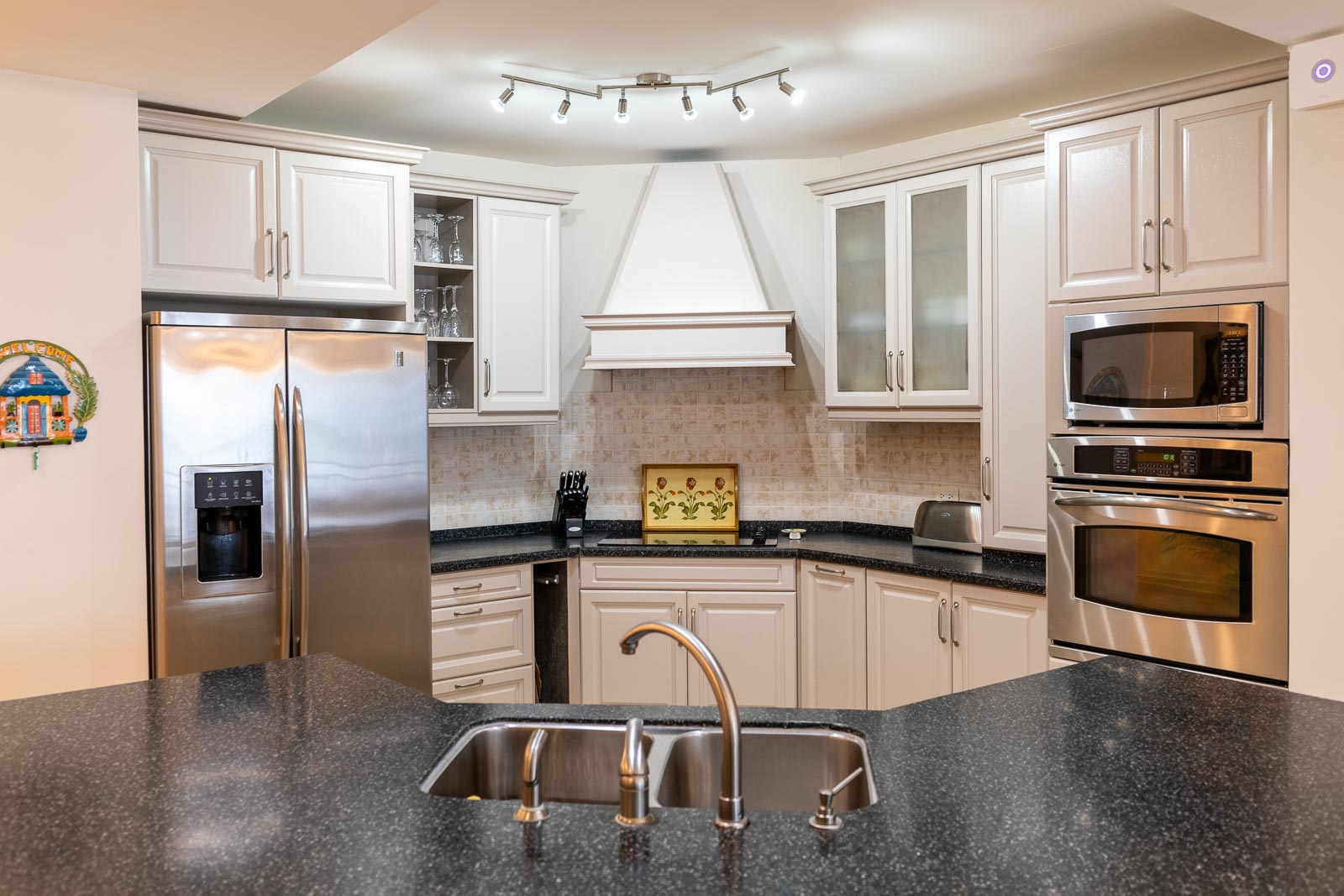 Anthurium Suite at Black Rock Dreams self-catering holiday apartments