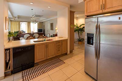 Mahi Mahi Suite: Kitchen