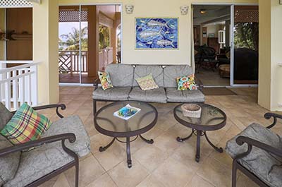 Mahi Mahi Suite: The Balcony