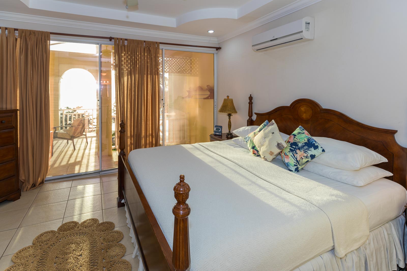 Mahi Mahi Suite at Black Rock Dreams self-catering holiday apartments